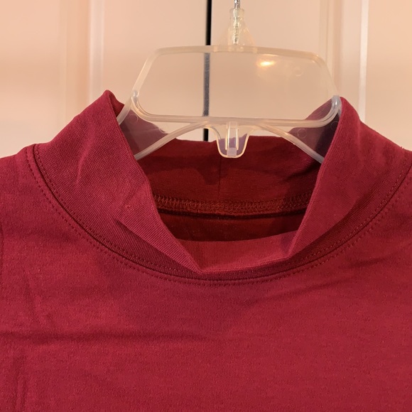 Appleseed's Women's Black Cherry Mock Turtleneck NWT - Picture 3 of 8